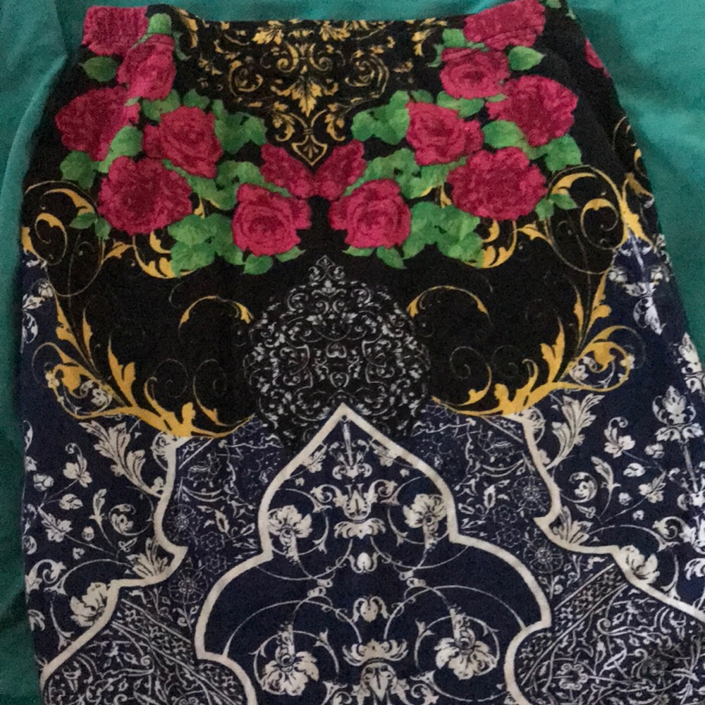 Floral pencil skirt